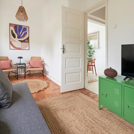 Light-Filled & Renovated Apartment, By Timecooler 리스본 외부 사진